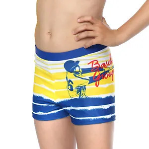 Keyzi, Baseball, Badehose